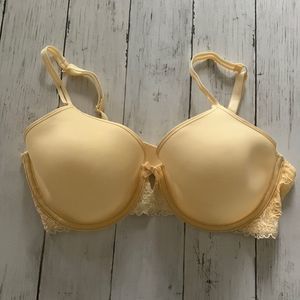 Victoria’s Secret lines full coverage bra SZ 36D